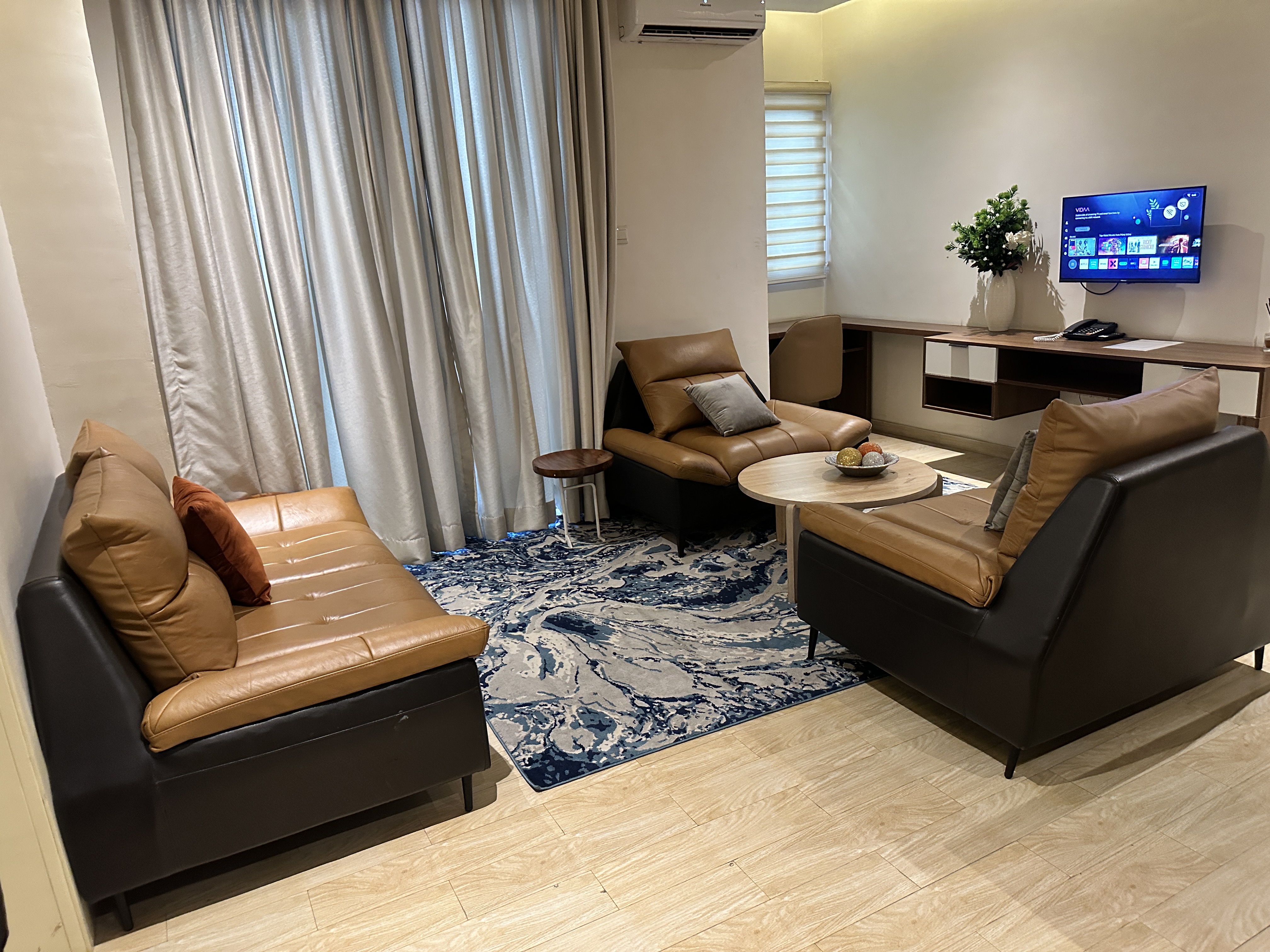 Executive Suite